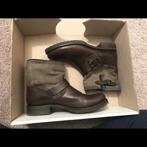 New Frye Veronica Bootie